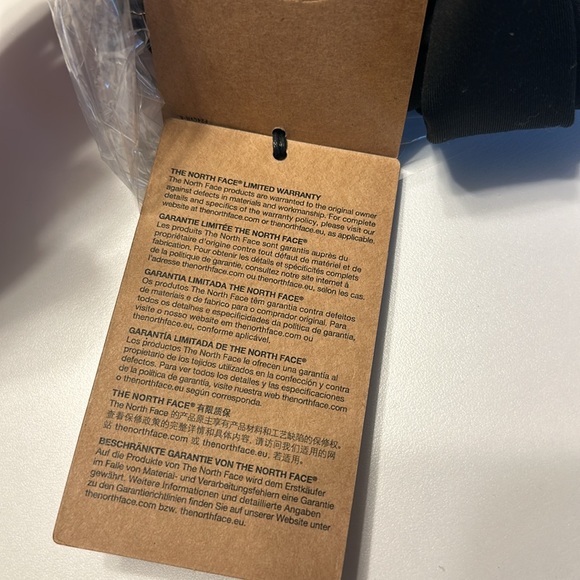 The North Face x SKIMS Refina Bodysuit - Picture 7 of 7